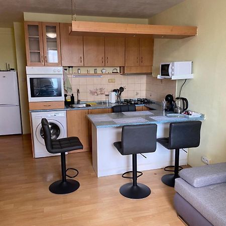Apartmany 2Kk U Fakultni Nemocnice Volne Parkovani Hradec Králové Dış mekan fotoğraf